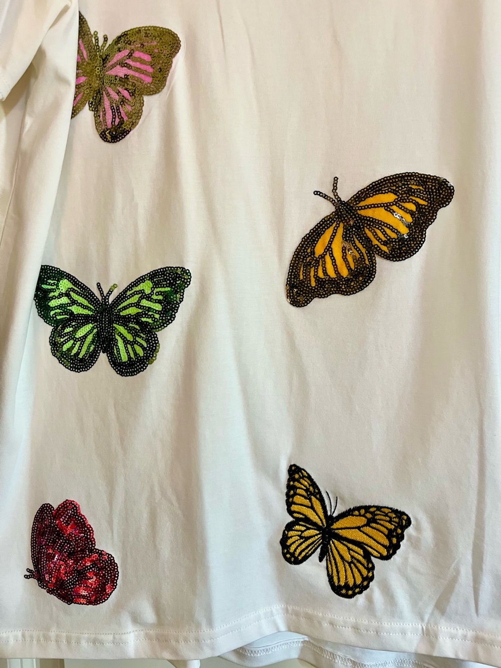 Queen of Sparkles NWT Butterfly Tee. Size Large short sleeve colorful - Picture 3 of 13